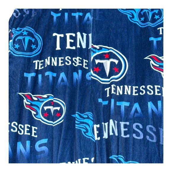 Tennessee Titans Adult One Piece Hooded Pajamas Full Zipper Closure XL Men Women - Picture 2 of 4